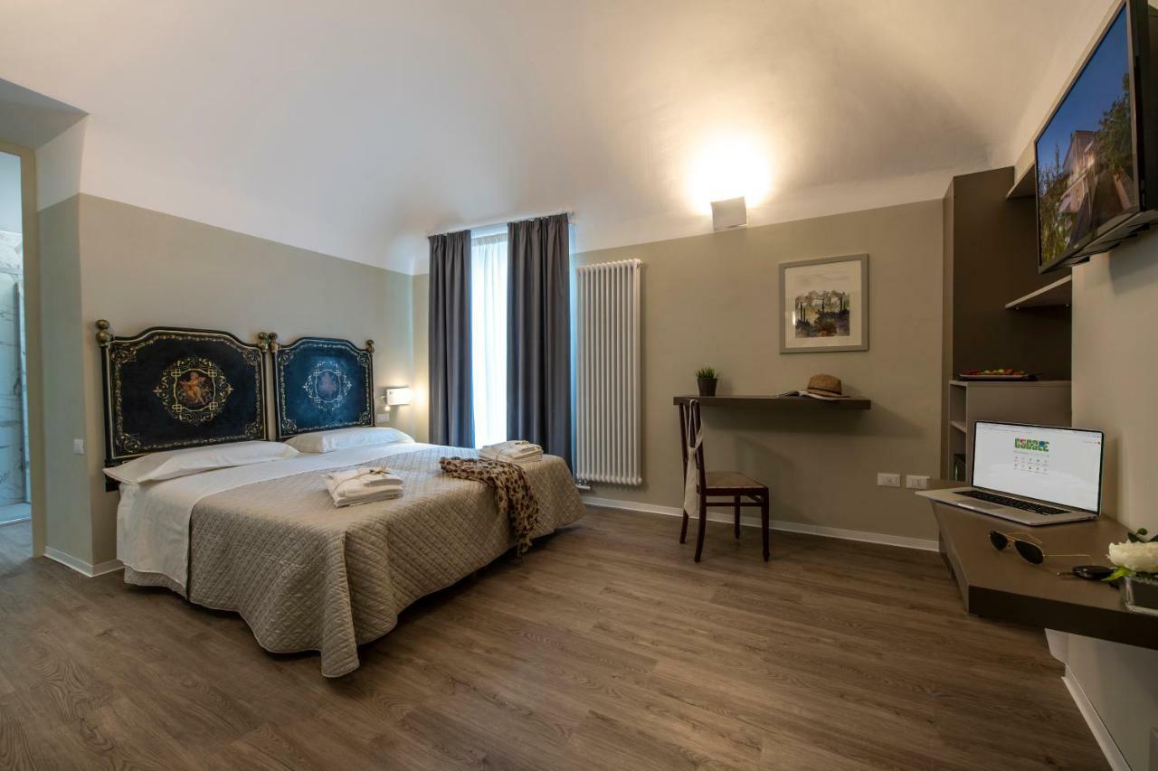 Residenza Don Alberto Ornano Grande Zewnętrze zdjęcie