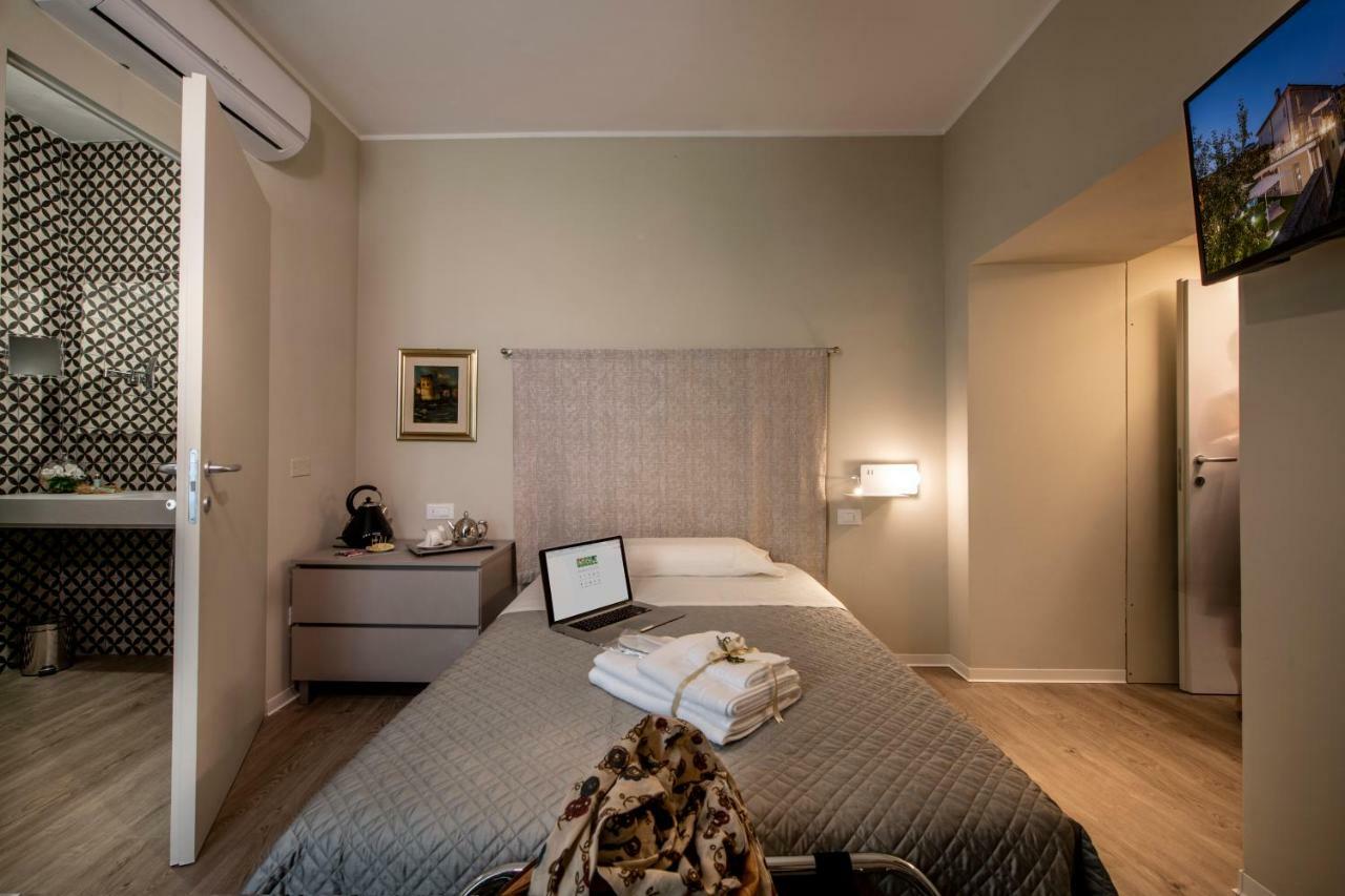Residenza Don Alberto Ornano Grande Zewnętrze zdjęcie